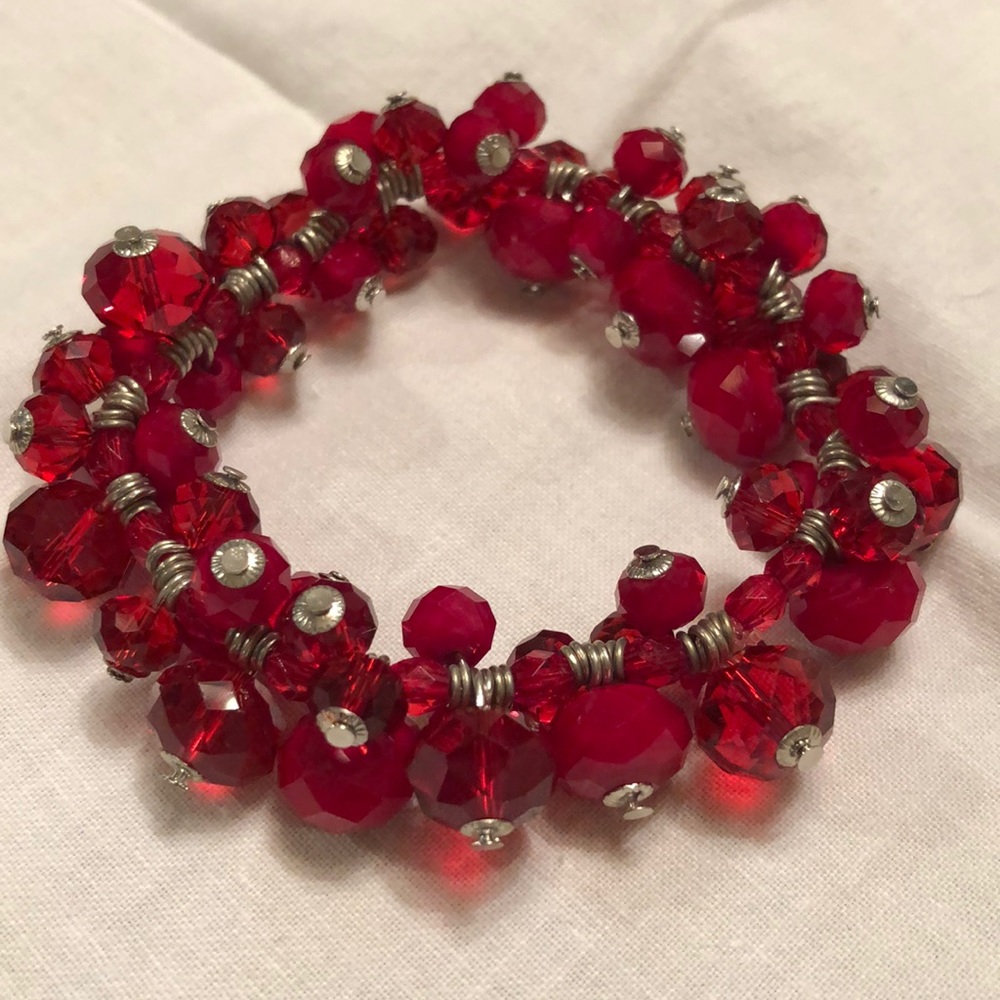 🌺Chico’s Red Crystal Bracelet🌺